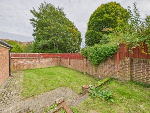 GARDEN- click for photo gallery